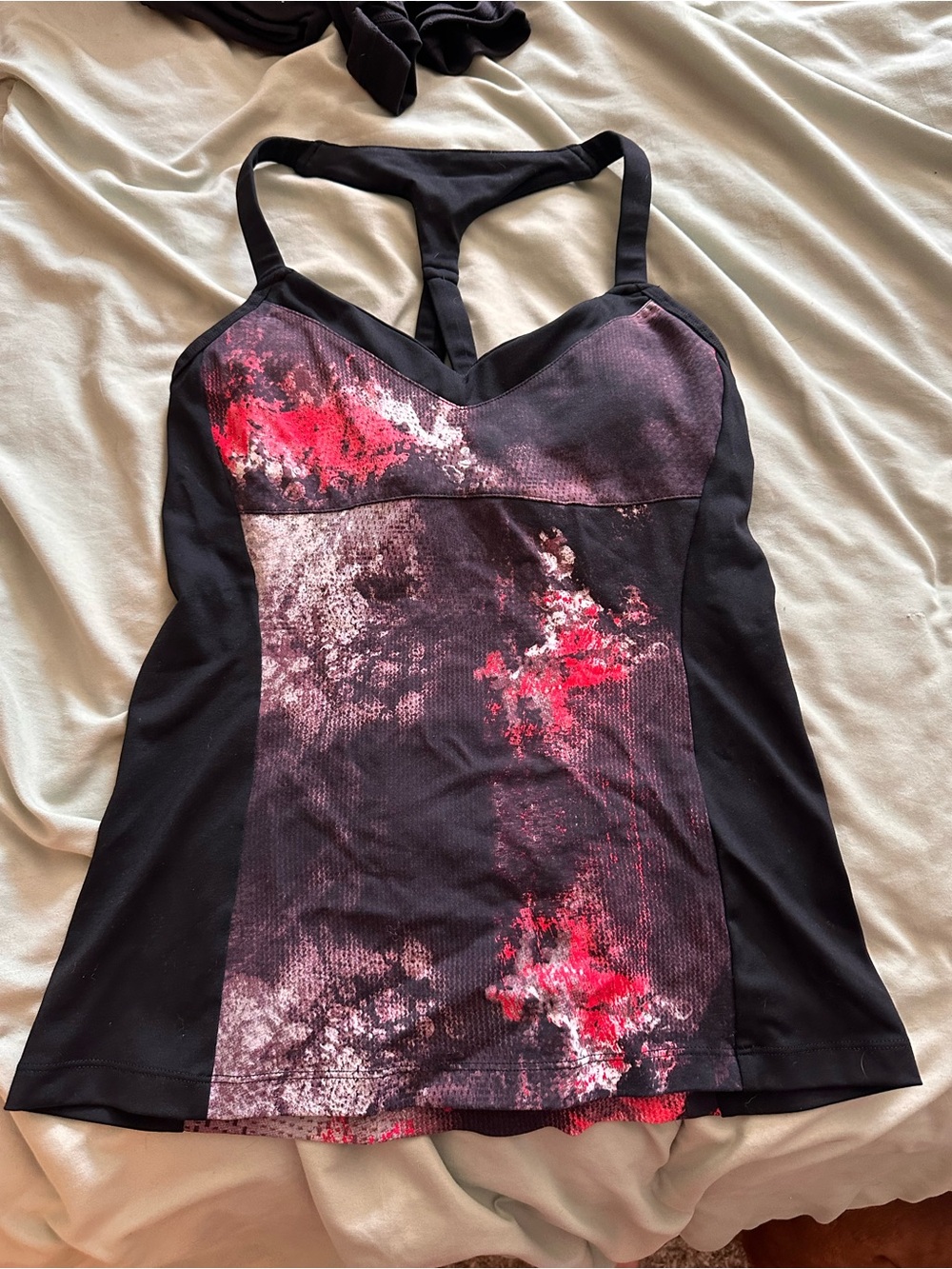 ALO Yoga Black Tank Top with Built in Bra  Pink Red Abstract Print